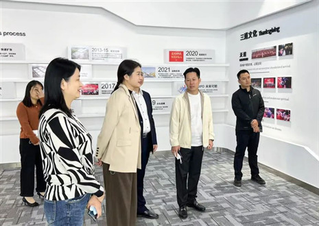 热烈欢迎瑶海区范区长等领导一行来访凯发官网家居股份有限公司参观指导！