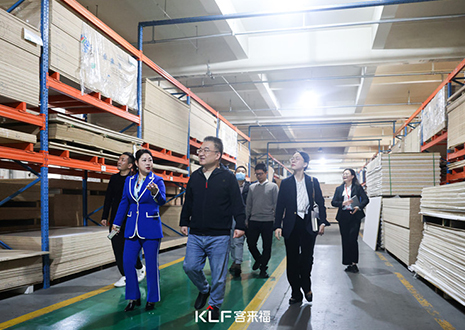 热烈欢迎市经信局领导一行莅临凯发官网参观指导！